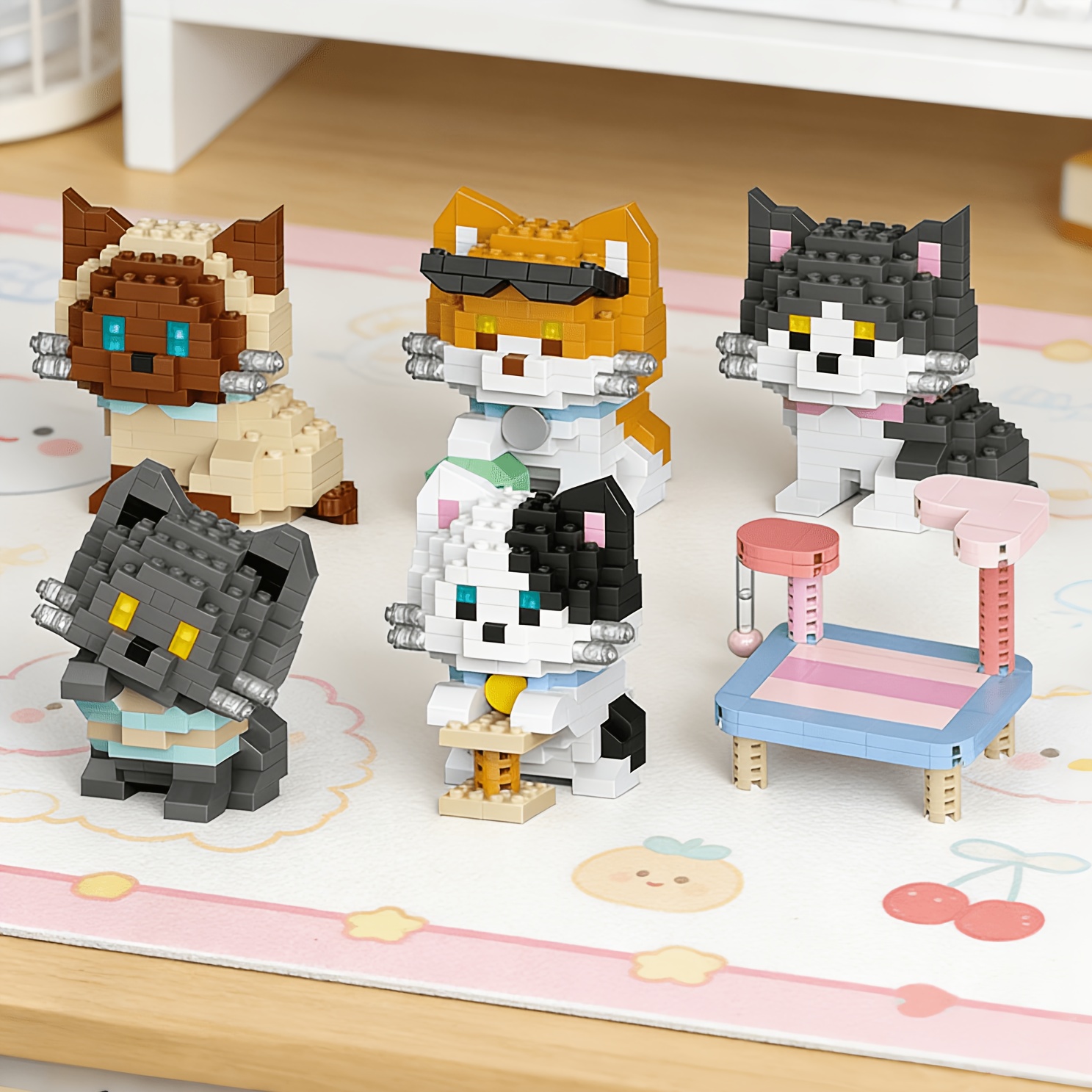 Cat Series Building Blocks Set - огляд і ціна Orange Lighting Decor